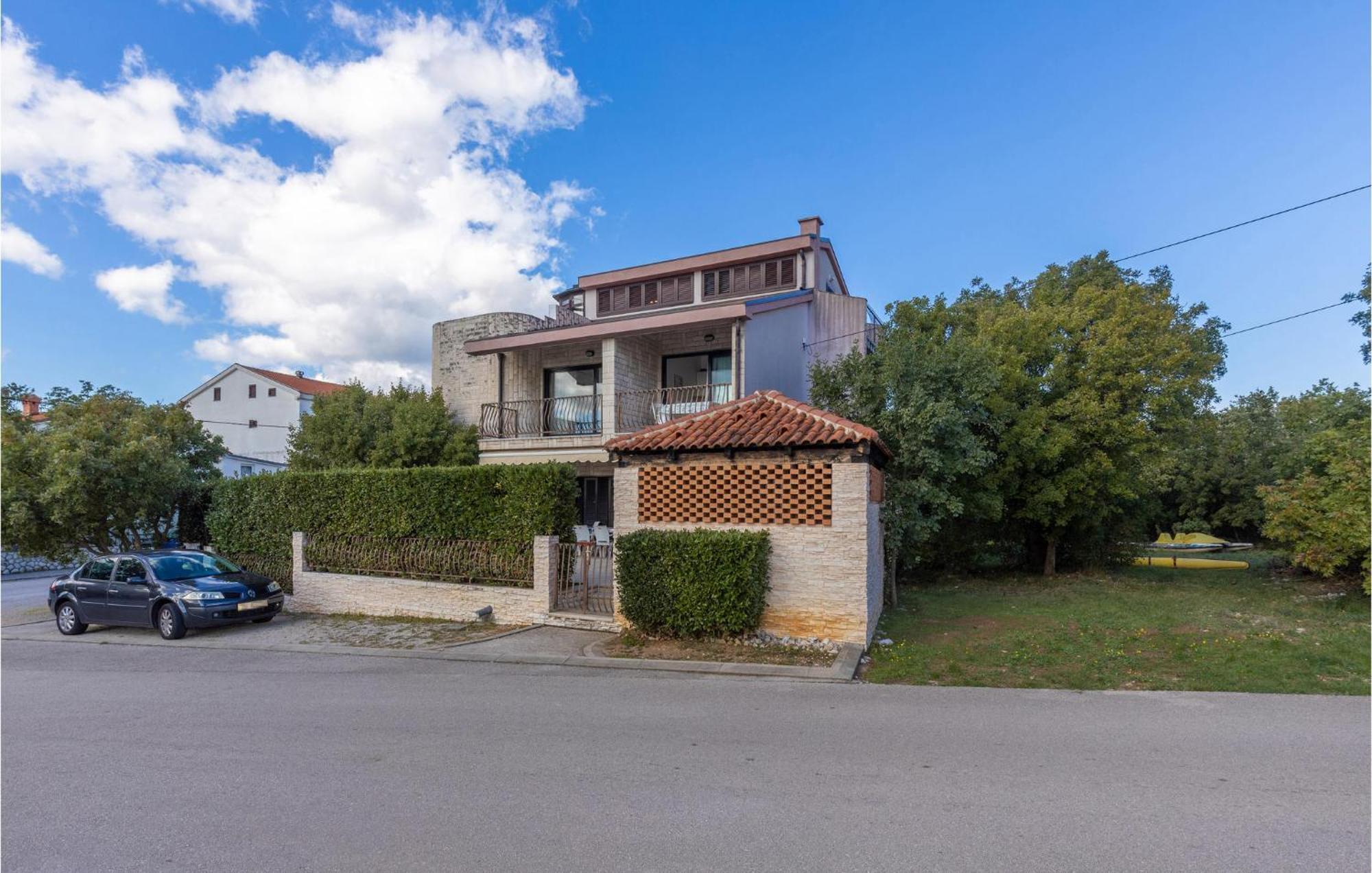 1 Bedroom Cozy Apartment In Jadranovo Exterior foto